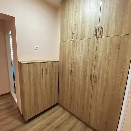 Rajin Apartment *